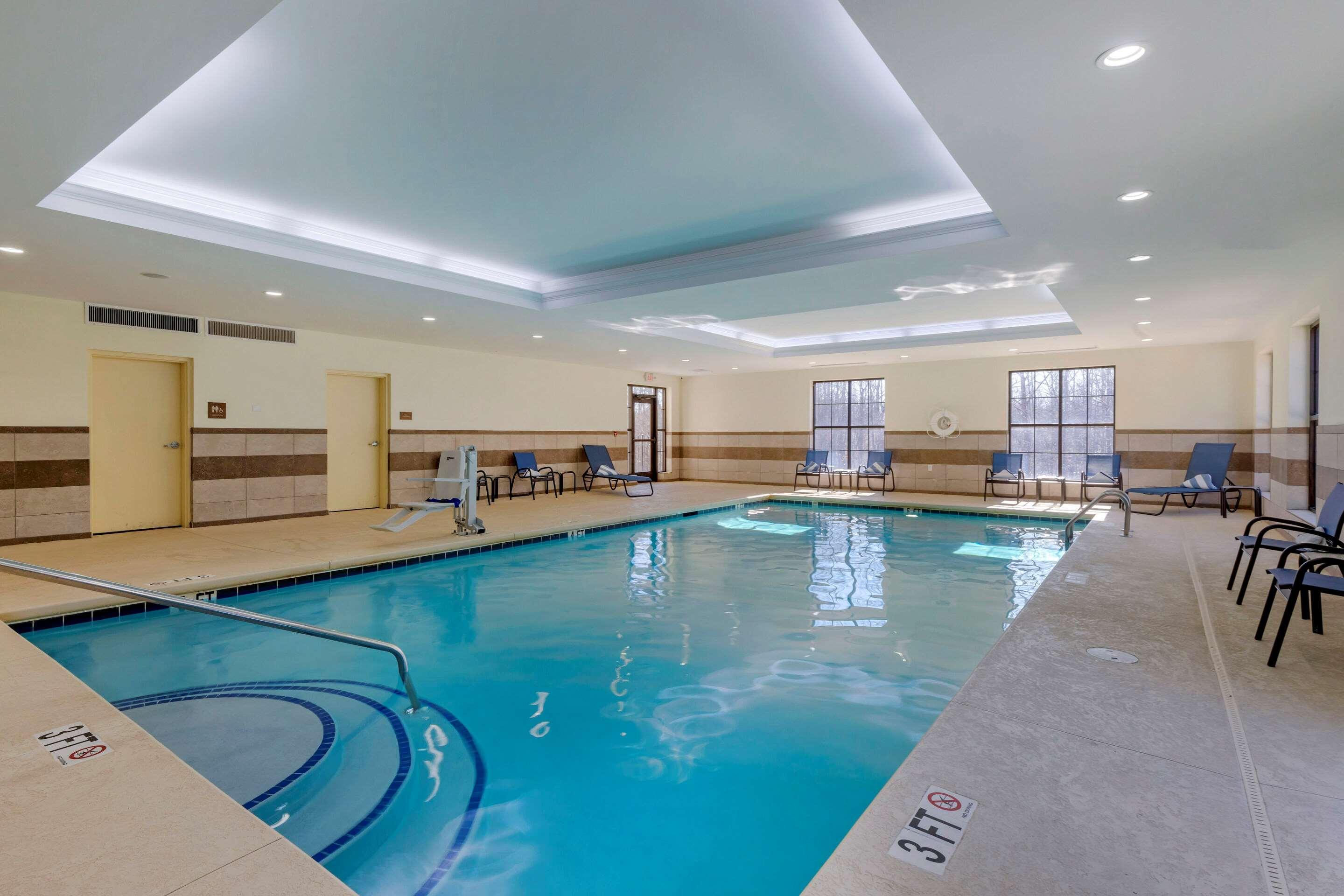 Comfort Suites Greenville South Piedmont Exteriér fotografie