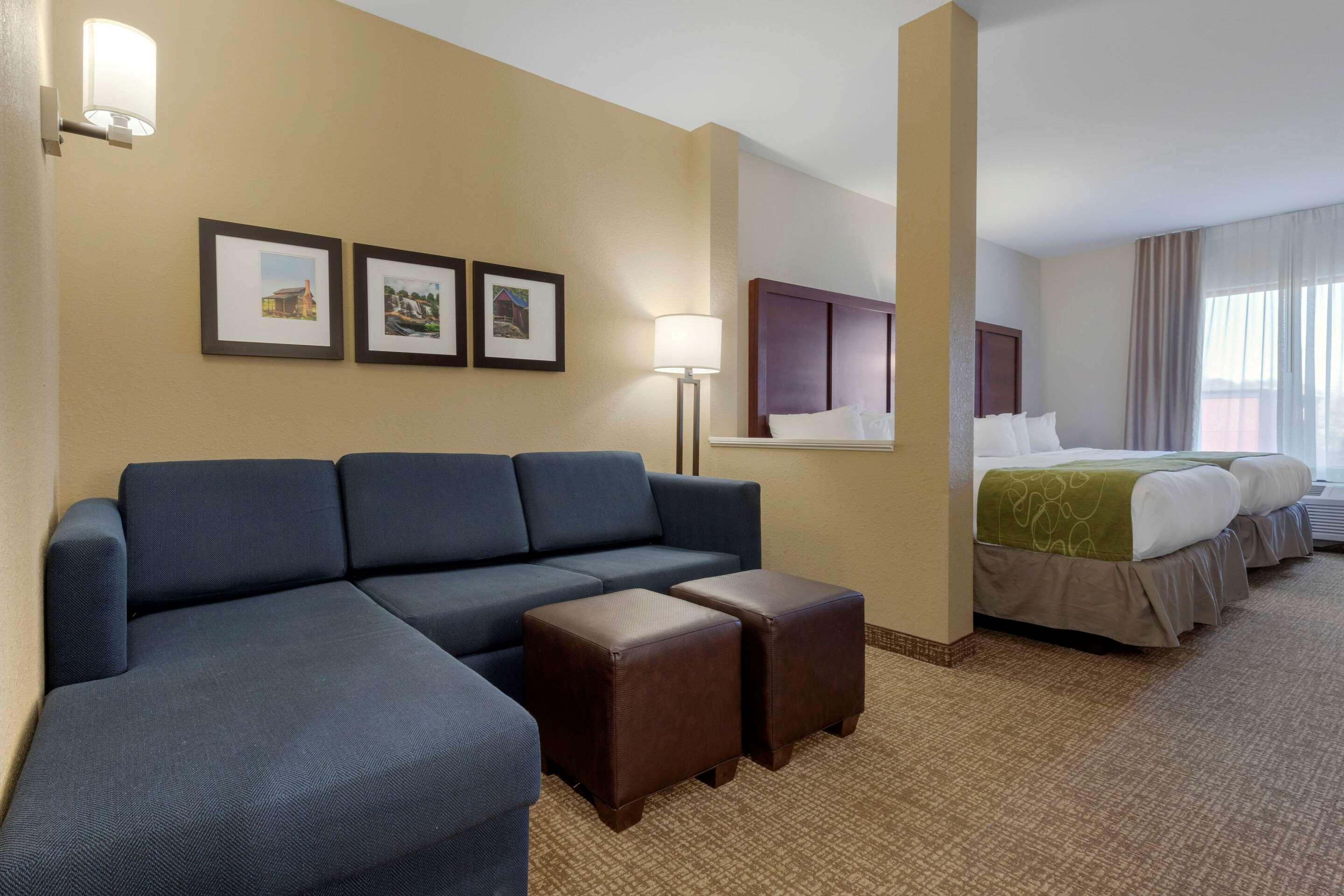 Comfort Suites Greenville South Piedmont Exteriér fotografie